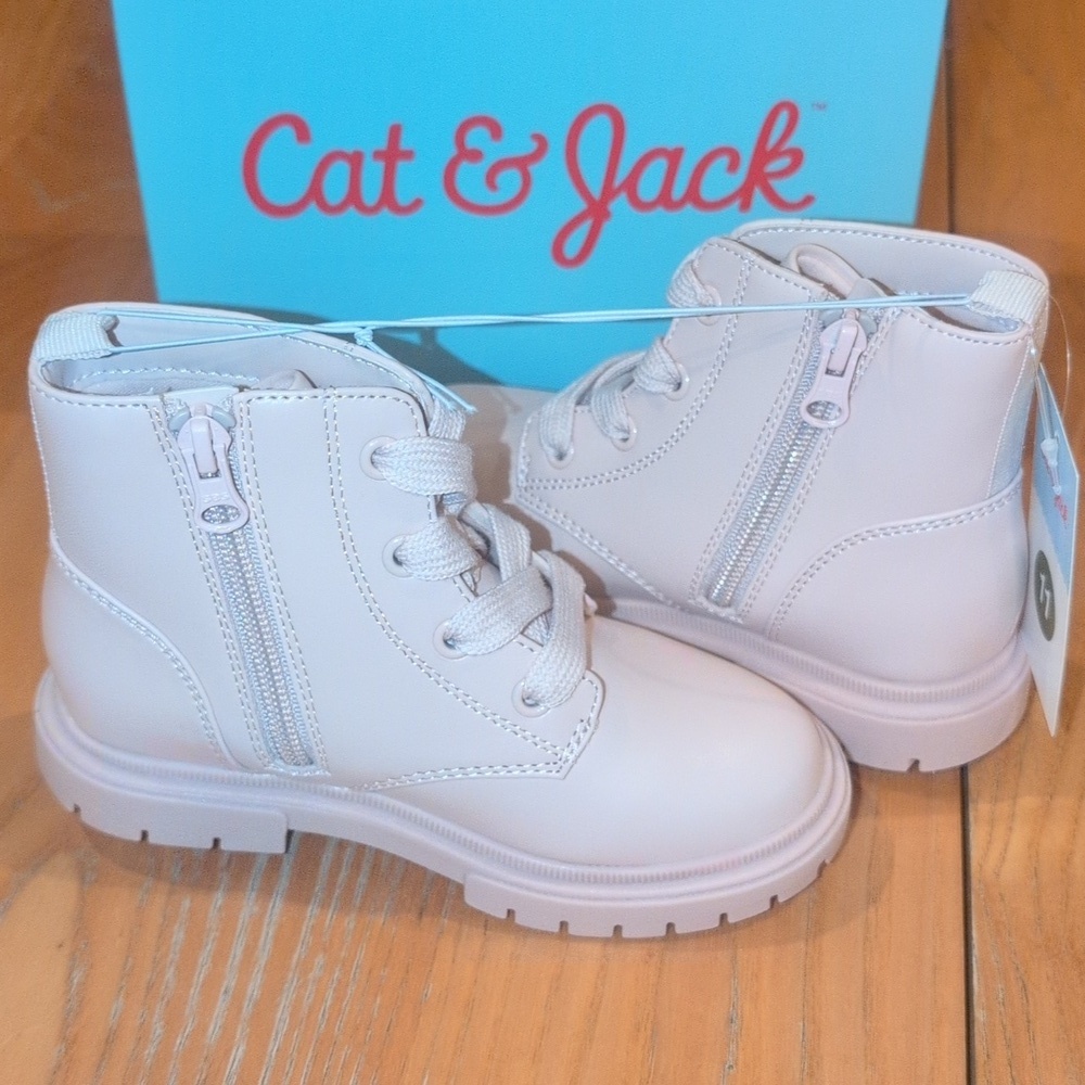 Cat & Jack Size 11 Amaya Boots In Blush Pink, NEW - Picture 7 of 9